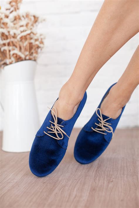 Womens Velvet Shoes (1) 